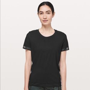 Serve up some sun short sleeve lulu lemon shirt
